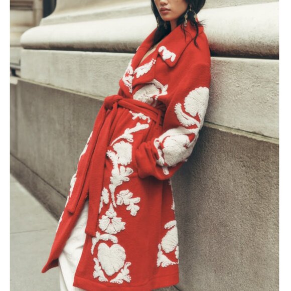 Farm Rio Helen Floral Fleece Coat Festive Season Modern Winter Wardrobe - Picture 4 of 15